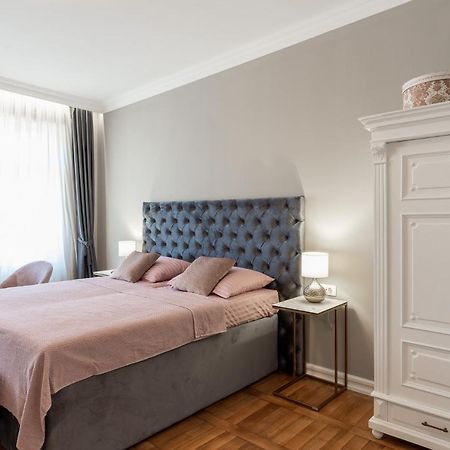 Luxury Peitho Residence Opatija Exterior foto
