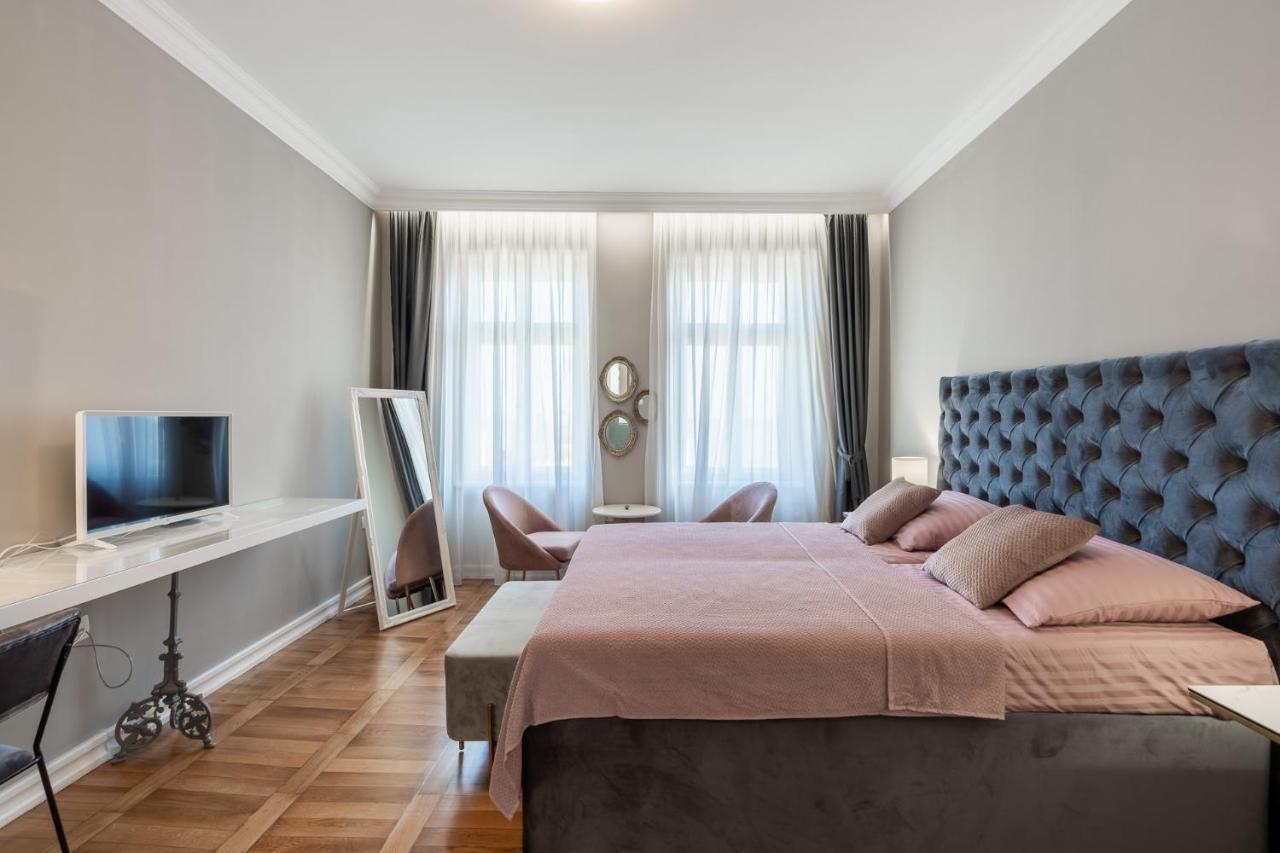 Luxury Peitho Residence Opatija Exterior foto
