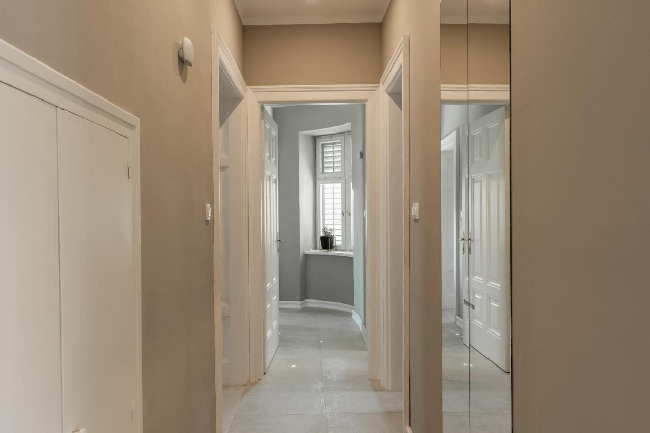 Luxury Peitho Residence Opatija Exterior foto
