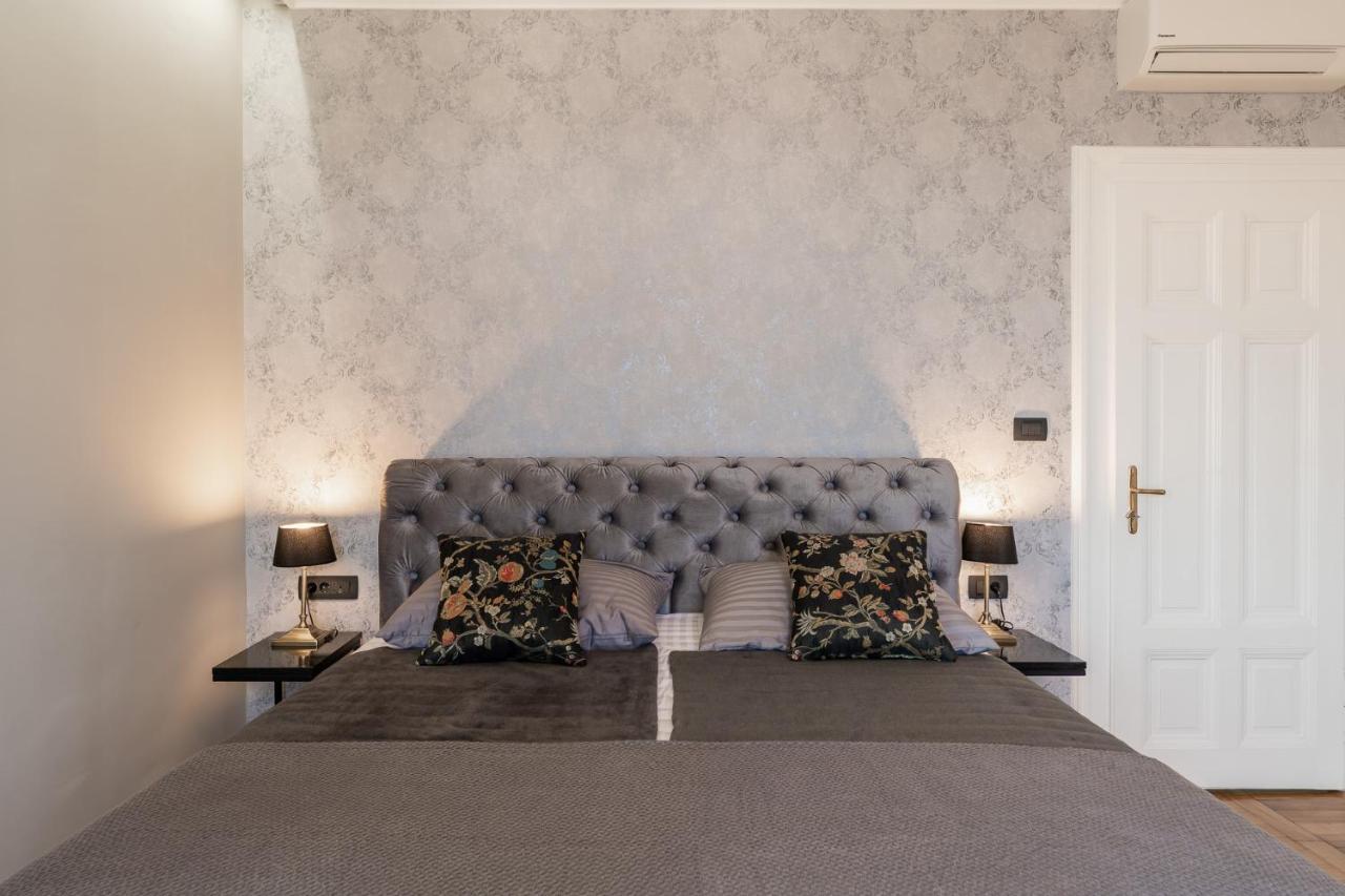 Luxury Peitho Residence Opatija Exterior foto
